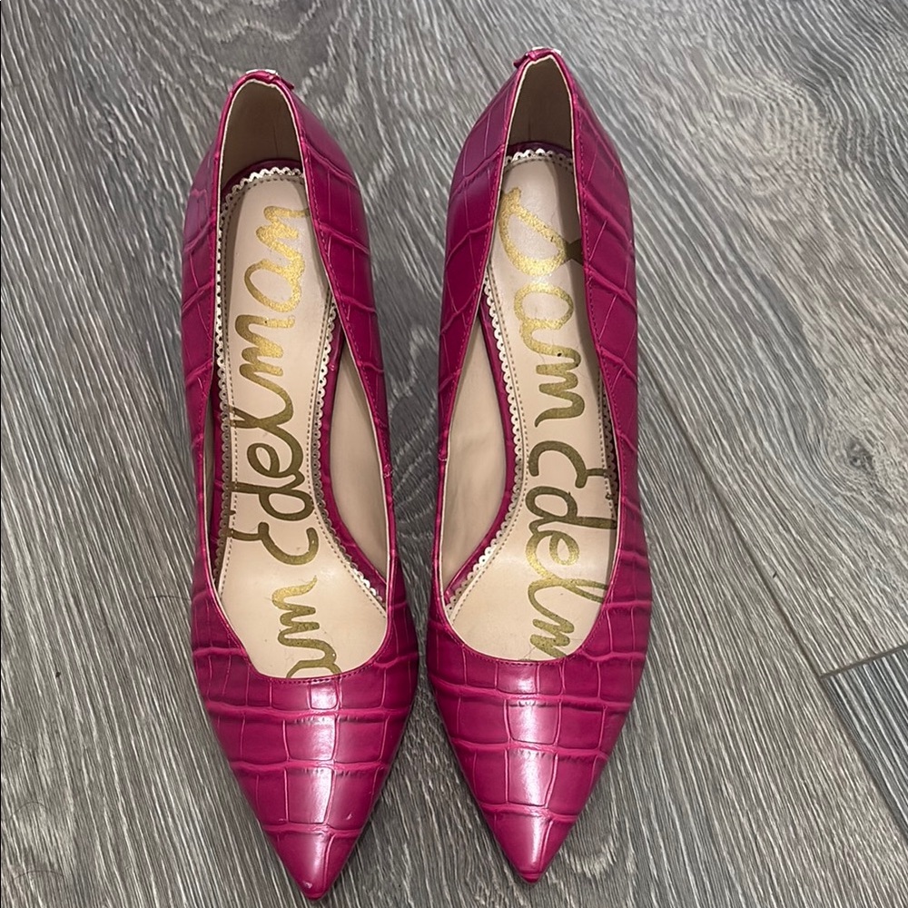 Sam Edelman Women's Pink Croc-Embossed Pumps